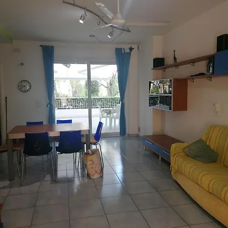Playa Pineta Апартаменты Васто